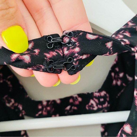 BCBGeneration Floral Dress Black/Purple Sz Small - Picture 9 of 10